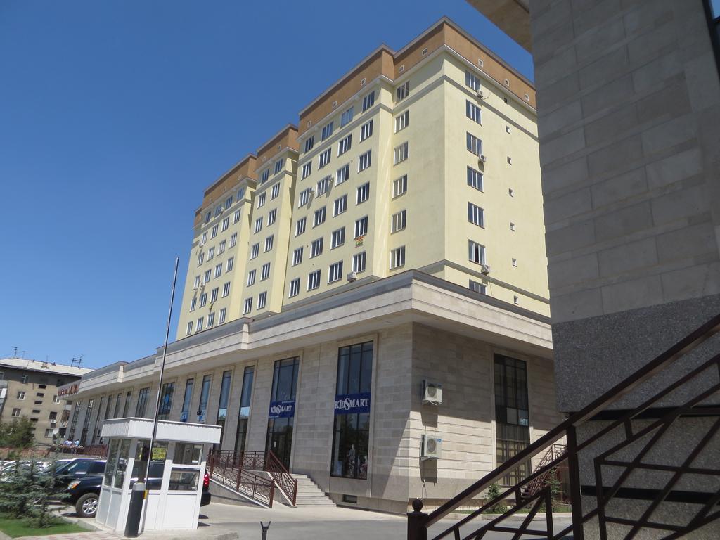 Maximus Apartament Bişkek Dış mekan fotoğraf